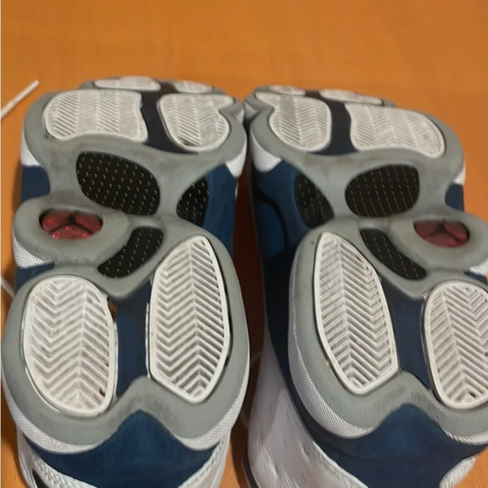 Jordan 12 French Blue - Picture 7 of 12
